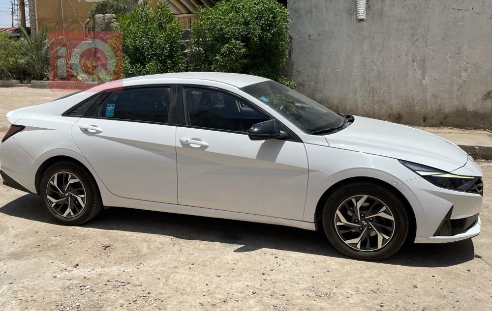 هیوندای ئەلەنترا